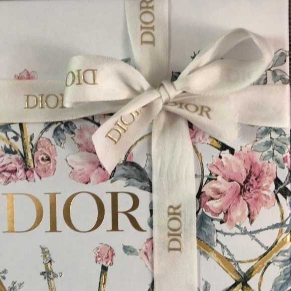 DIOR • BOX & RIBBON GIFT SET • GRANVILLE WHITE & GOLD FLORAL - Picture 6 of 16